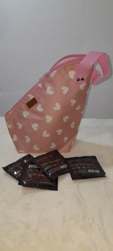 Porta Taza con Bolsillos para Saquitos Corazones